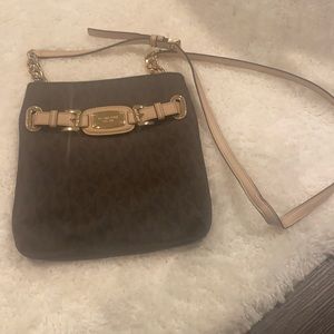 Michael kors cross bag